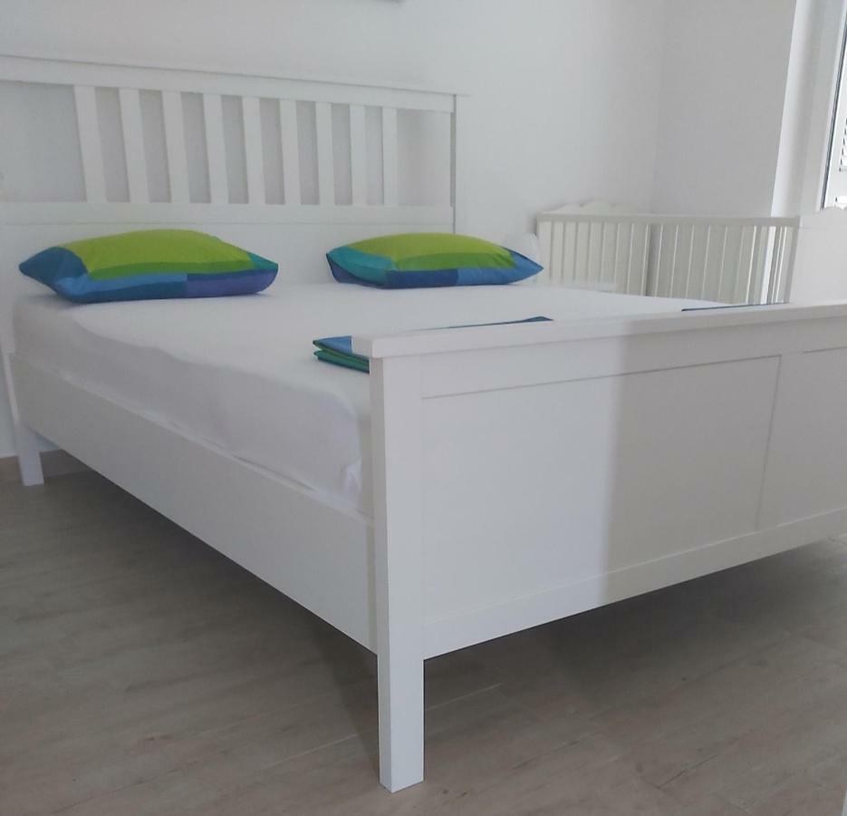 Apartments Irina Ičići Екстериор снимка