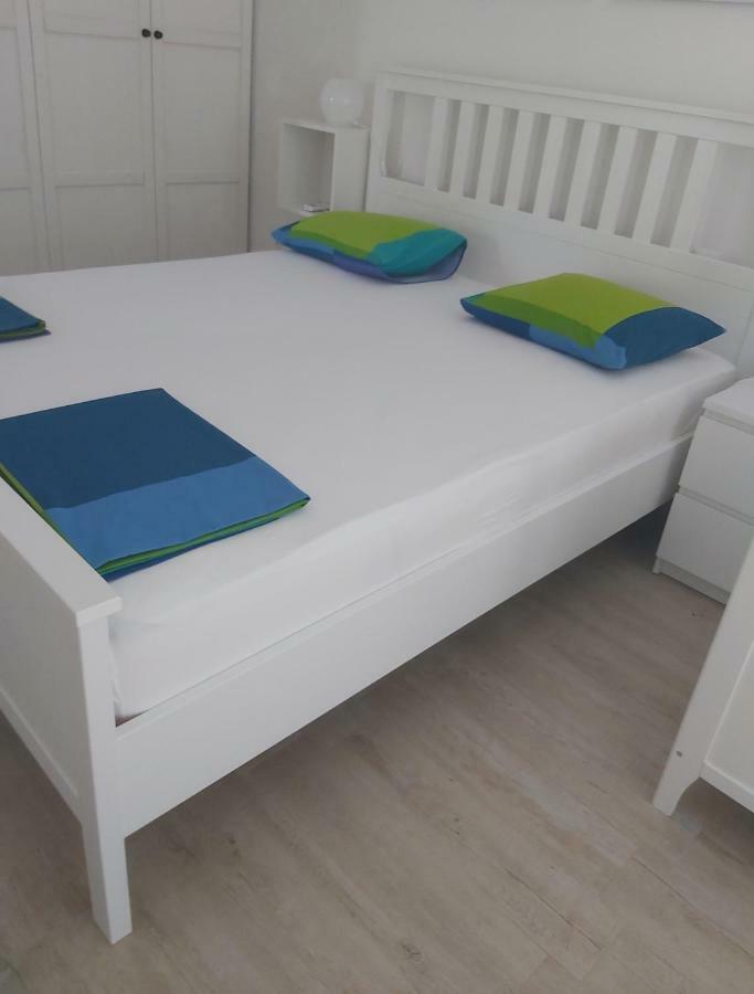 Apartments Irina Ičići Екстериор снимка